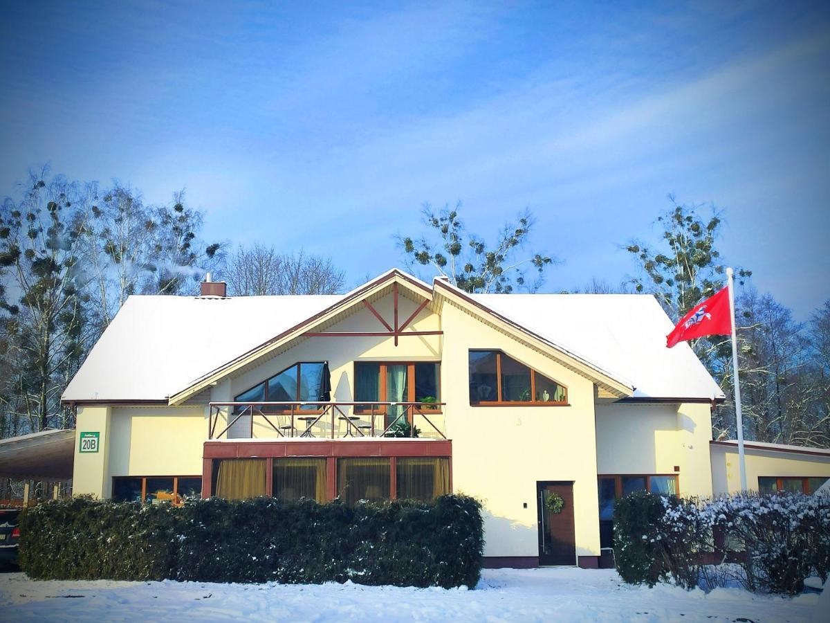 Hotel Family House à Druskininkai Extérieur photo